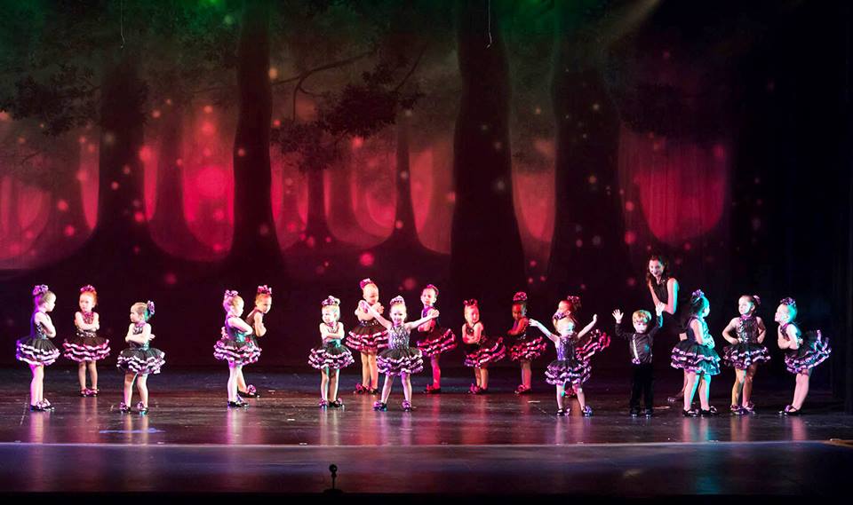 The Pulse Performing Arts Center dancers performing in Pulse Productions